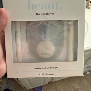 Beaut Teeth Whitening Kit